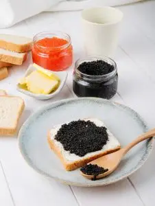 Distinguishing Between Lumpfish and Sturgeon Caviar